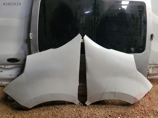 RENAULT MASTER 3.ÖN ÇAMURLUK ORJİNAL KUSURSUZ