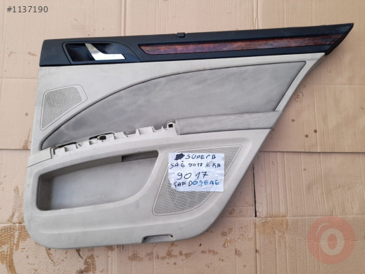 SUPERB 08-13 KAPI DÖŞEMESİ SAĞ ARKA (BEJ-SİYAH) 3T0867212B