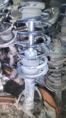 Volkswagen Bora ön amortisör
