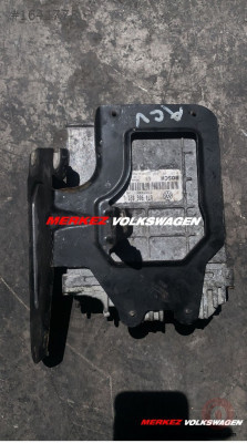 VOLKSWAGEN-TRANSPORTER (T4) / 2.5 TDİ MOTOR BEYNİ 074906021L