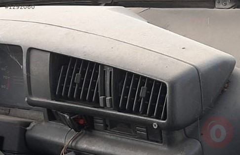 1993 model peugeot 405 çıkma orta menfezler