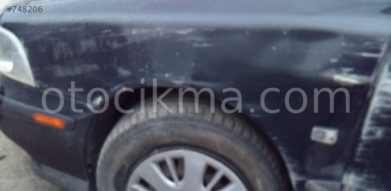 1996 VOLVO S40 ÇIKMA ÖN ÇAMURLUK.