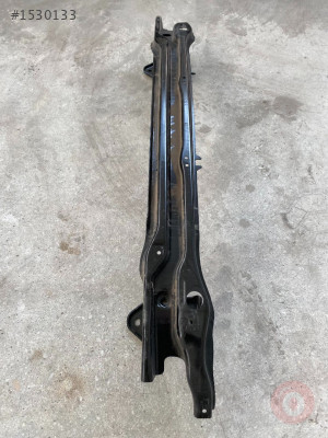 Bmw G20 Çıkma Arka Tampon Demiri