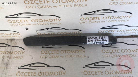 Bmw E34 5 serisi ön tampon sol çıtası orjinal çıkma