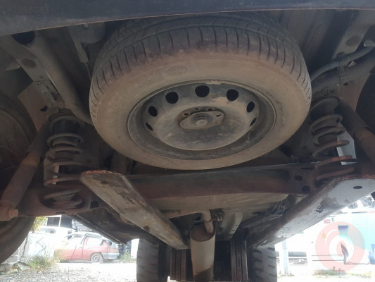 Fiat Fiorino Arka Dingil Hatasız Orjinal Çıkma