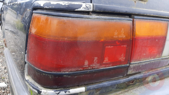 mazda 929 çıkma sol dış stop lambası