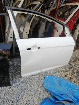 2015 fort focus çıkma ön sağ kapı