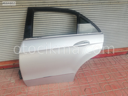 Mercedes kapı sol arka e class a212 çıkma yedek parça