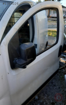 2009 model peugeot bipper 1.4 hdi çıkma sol ön kapı
