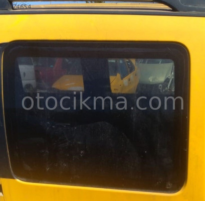 2005 model fiat doblo 1.9 jtd çıkma sağ sürgülü kapı camı