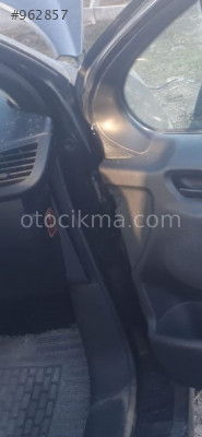 2009 peugeot 207 1.4 benzinli çıkma sağ ön kapı menteşe