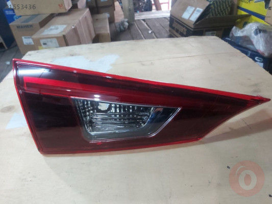 MAZDA 3 2014 - 2018 SAĞ İÇ STOP LAMBASI