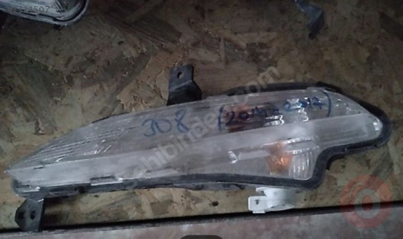 PEUGEOT 308 SAĞ TAMPON SİNYALİ 9678039380DP