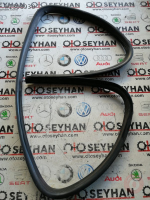 nissan vanetta cargo sağ arka cam çerceve fitili lastiği