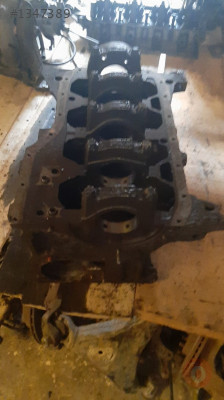 renault r19 1.4 çıkma enerji motor boş blok