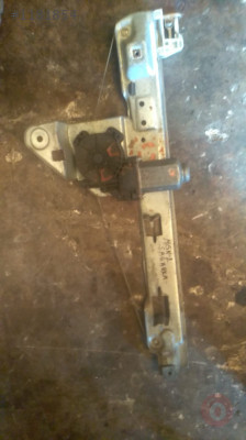 renault megane 2 çıkma sağ arka cam krikosu motorlu