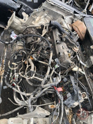 Ford Connect Motor İçi sigorta Kutusu Hatasız Ojjinal Çıkma