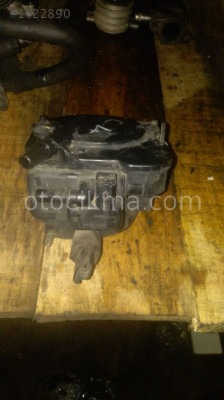citroen c4 çıkma mazot filtre kutusu