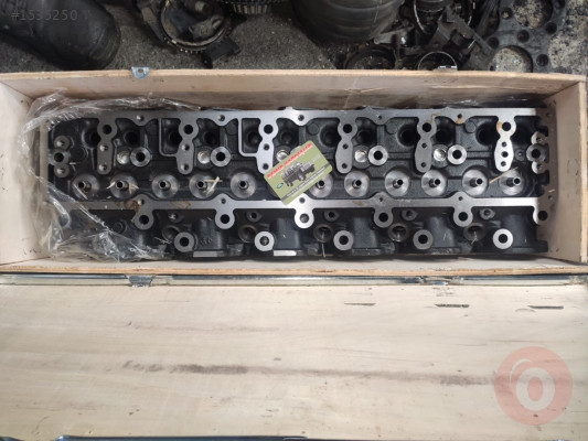Nissan patrol TD 42 silindir kapağı