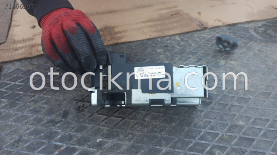FORD CONNECT BAGAJ KİLİDİ TEK KAPI 8T1A V43150 C ORİJİNAL