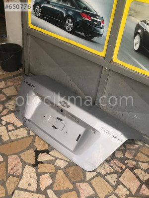 chevrolet lacetti sedan bagaj kapısı çıkma temiz ORJİNAL OTO