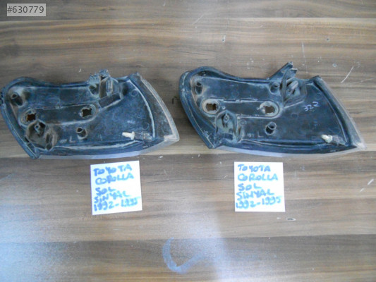TOYOTA COROLLA SOL SİNYAL 1992-1995  MODEL ORJİNAL ÇIKMA