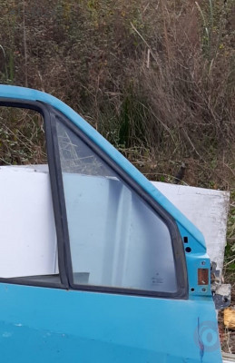 mercedes sprinter 308 çıkma sağ ön kelebek camı