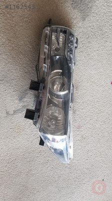 Toyota hilux sol ledli far