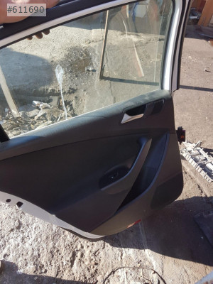 woswagen passat b6 sol arka döşemesi orjinal hatasız