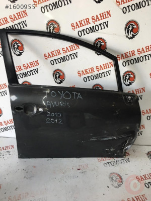 2010-2012 TOYOTA AURİS SAĞ ÖN KAPI ÇIKMA PARÇA