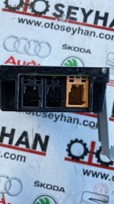 8P4035225D audi a3 2008 anten yükseltici modülü