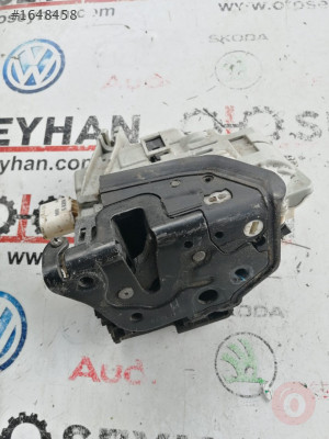 Seat leon 2009 sağ ön kapı kilidi