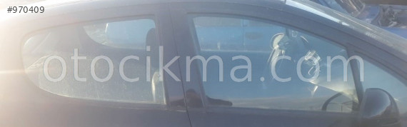 2009 model peugeot 207 1.4 çıkma sağ takım kapı camı