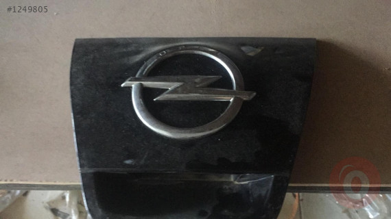 opel corsa b kasa çıkma bagaj açma tuşu.