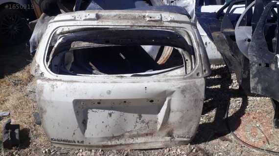 CHEVROLET CAPTİVA BAGAJ KAPAĞI