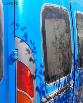 2002 model renault kangoo express 1.9 çıkma sağ arka cam
