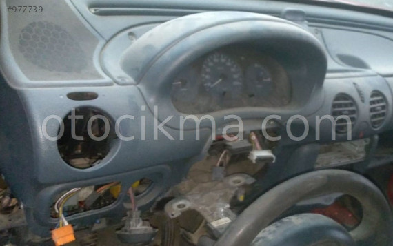 2001 model renault kangoo 1.9 çıkma göğüslük
