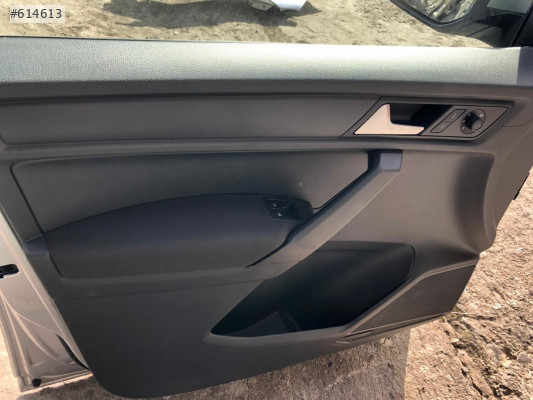 WOSWAGEN CADDY 2018 2 0 TDİ SOL KAPI DÖŞEMESİ ORJİNAL ÇIKMA