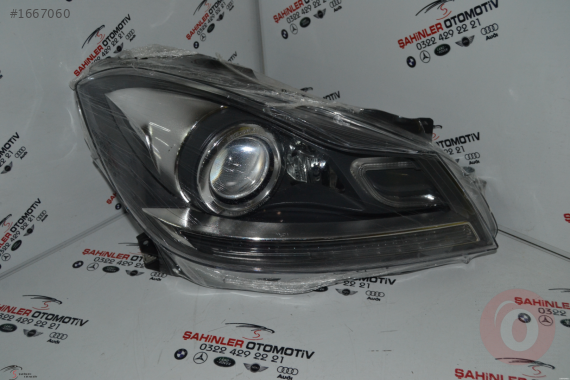 MERCEDES C SERİSİ W204 C180 MAKYAJLI  SAĞ FAR