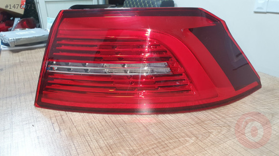 PASSAT SAG LED STOP 16.2019