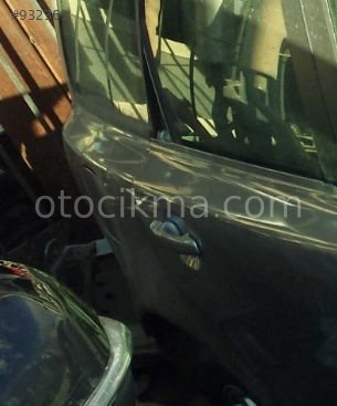 ÇIKMA 2005 VOLVO V50 SAĞ ARKA KAPI KOLU.