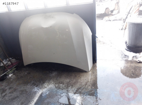 Peugeot 301 çıkma motor kaputu