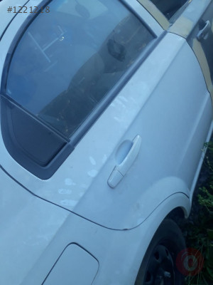 chevrolet aveo sedan t250 çıkma sağ arka kapı.
