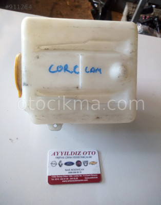 OPEL CORSA C CAM SU BİDONU