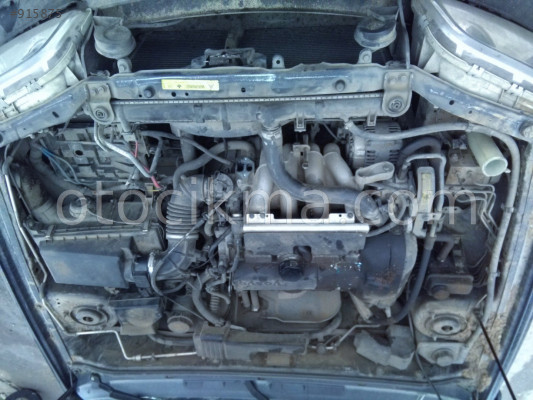 1996  VOLVO S40 ORİJİNAL MOTOR İÇİ TESİSAT.
