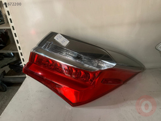 TOYOTA COROLLA 2020 SAĞ DIŞ STOP 81550-02A80