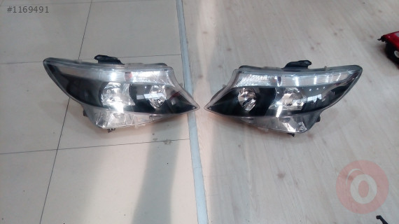 Mercedes Vito sağ sol far hatasız