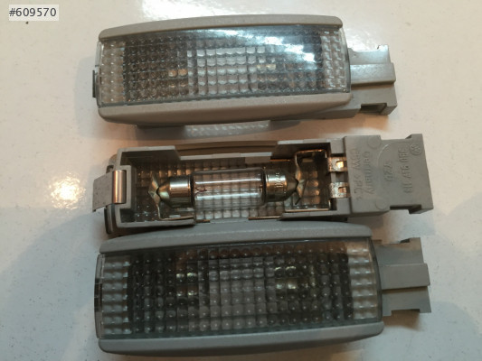 VOLKSWAGEN TOURAN TAVAN OKUMA LAMBASI SIFIR ADET FİYATI