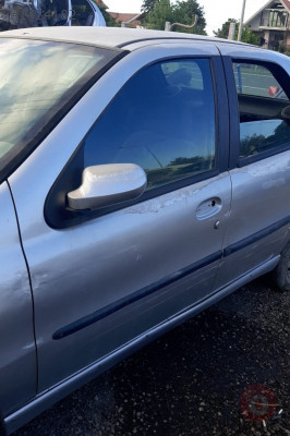 2005 fiat albea 1.6 16v benzinli çıkma sol ön dolu kapı