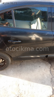 RENAULT FLUENCE 1.5 DCİ SAĞ ARKA KAPI ÇIKMA PARÇA